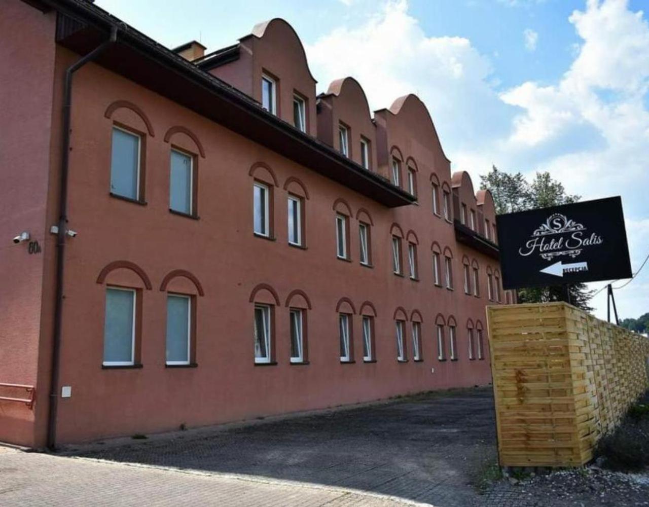 Salis Resort Vělička Exteriér fotografie